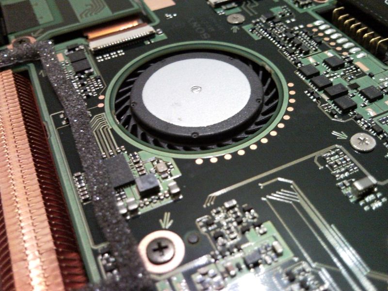 Sony Vaio Duo 11 inside 8